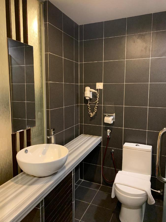 T+ Hotel Sungai Petani Exterior photo